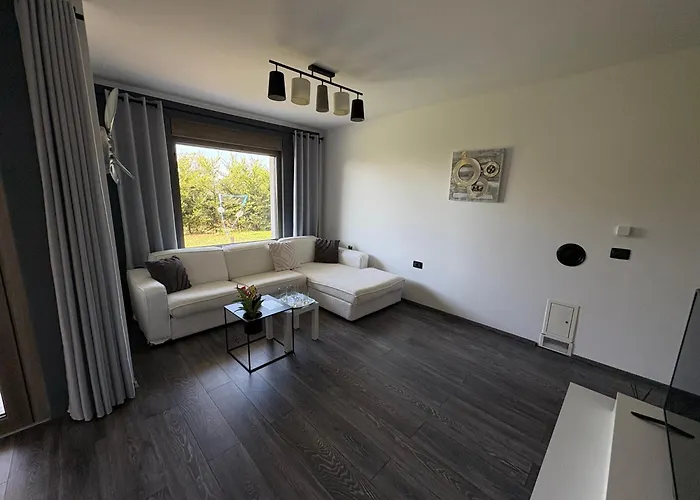 Апартаменты Anima Кострена